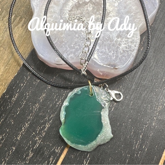 Alquimia agate huge Pendant Necklace - Picture 1 of 1